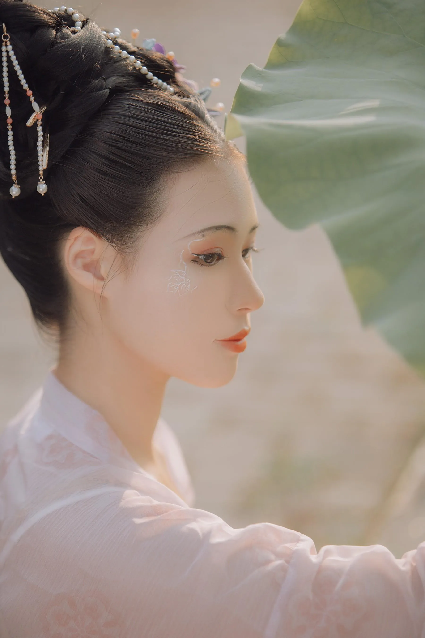 [YITUYU艺图语]2022.09.25 如梦令 努力搬砖的双翮 [22P]插图